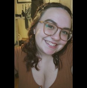 Meet your Posher, Brittney